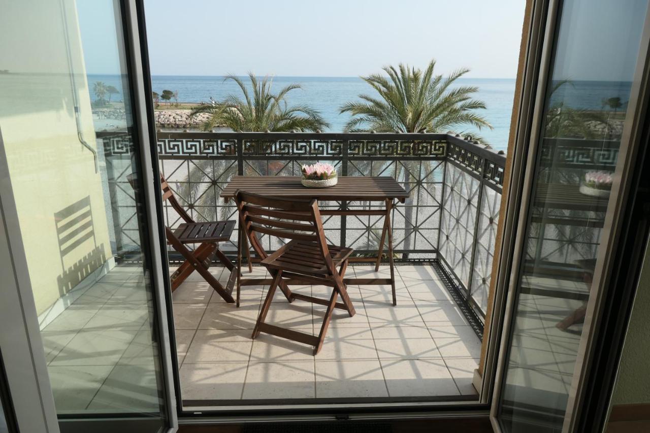 Villa Azzurra Menton Apt Luxe, Front Mer, 4Th Floor Of 5, Wifi, Tvsat, Climate Экстерьер фото