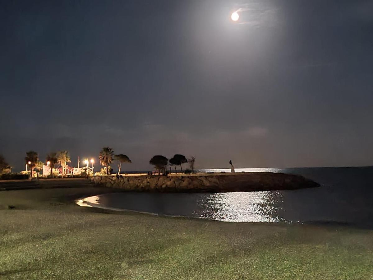 Villa Azzurra Menton Apt Luxe, Front Mer, 4Th Floor Of 5, Wifi, Tvsat, Climate Экстерьер фото